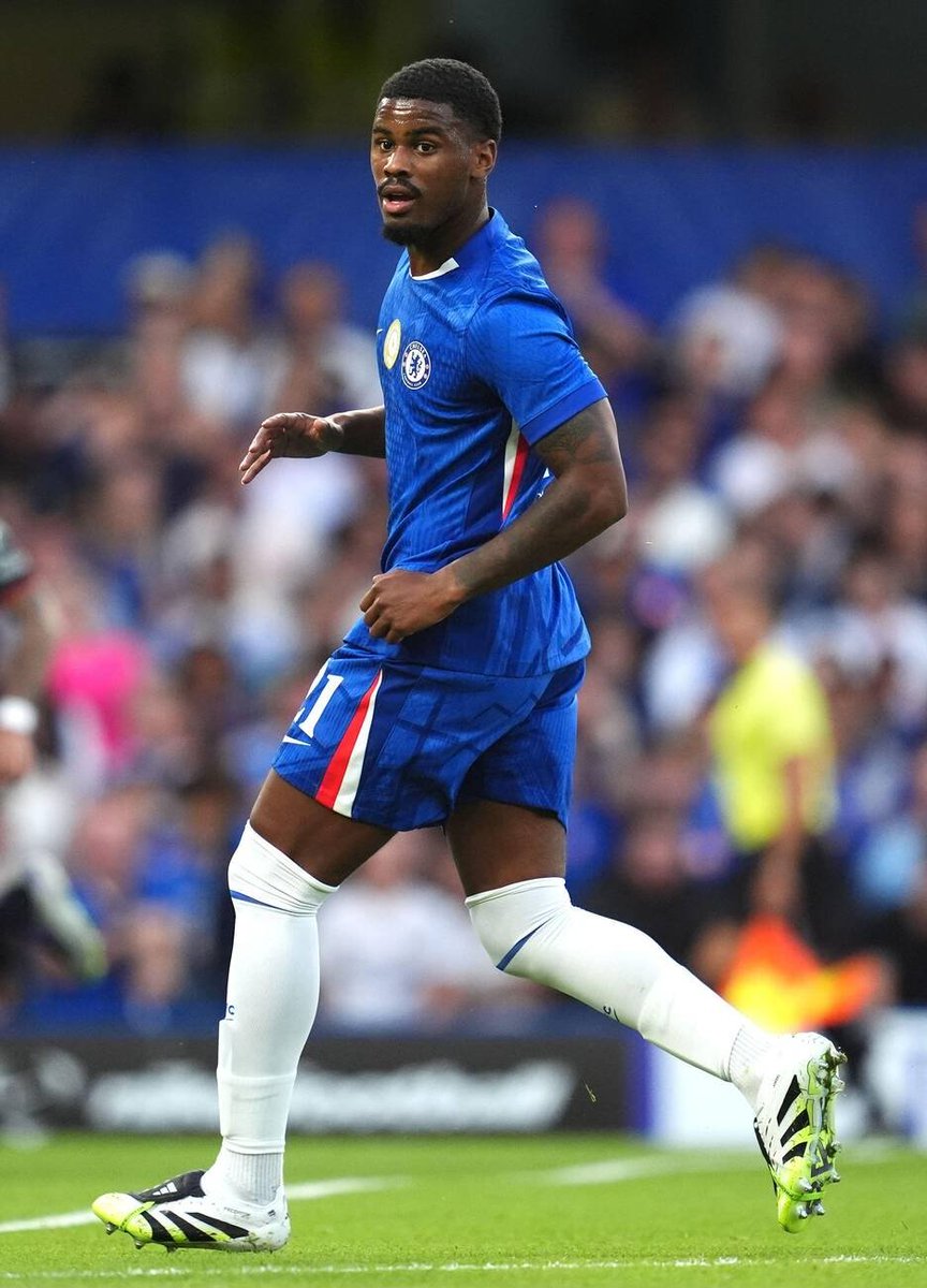 🗣 Ten Hag on Hato: "He was one of the best, maybe the best player in the Eredivisie. He is so young but already on a very high level.

I am very sure he will succeed at Chelsea. I congratulate Chelsea for signing this great player."

~ <a href="/BBCSport/">BBC Sport</a>