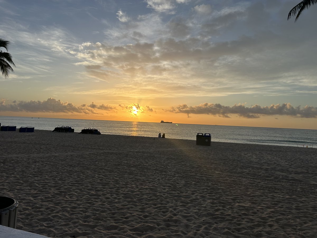 Rise Up 🌅

There’s something about watching the sun break over the horizon that feels like the perfect metaphor for early-stage founders.

If you’re in the early days, remember:
The path won’t always be clear.
The progress might feel slow.
But every single day you show up,