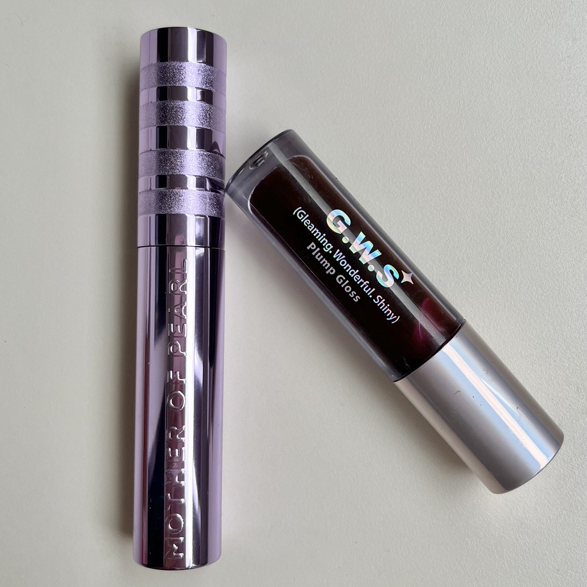 cloudysnowys's tweet photo. 💜 GIVEAWAY MAKEUP MOP 💜

📌 UNTUK 3 ORANG PEMENANG

• follow aku &amp; @mopbeauty 
• RT &amp; LIKE tweet ini
• RT &amp; LIKE tweet 👉🏻 https://t.co/F0FE92wcL5
• Reply "mau maxcara MOP" &amp; tag 3 teman kalian yang aktif ya guys (no privat)

periode GA 7 hari, good luck guys! https://t.co/hBgZJk0fgX