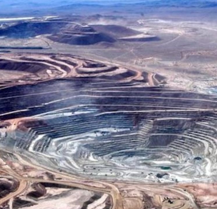 🔴YANGINLARIN HEDEFİ LİTYUM/ BOR!

👇Çanakkale yanıyor, küreselcilere maden sahaları açılıyor.

🔹️"Balıkesir, Çanakkale, Bursa ve Eskişehir havzasındaki bor yatakları ve bor havzasının çevresi aynı zamanda yakında dünyanın en büyük lityum havzaları olacak"
#canakkaleyanıyor