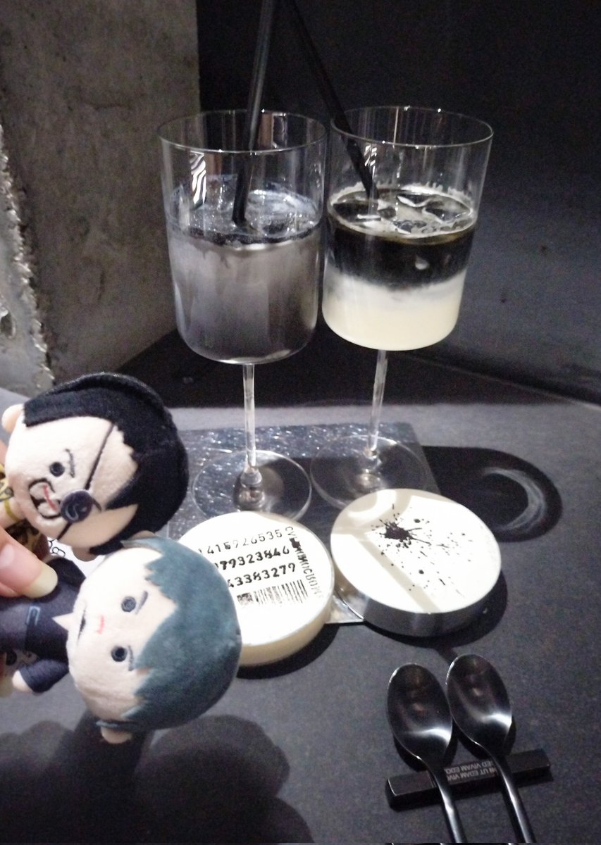 フォロワーさんとぬい写真撮ろうとしてたら店員さんに🐲が如くですか？って聞かれて嬉し恥ずかし〜だった