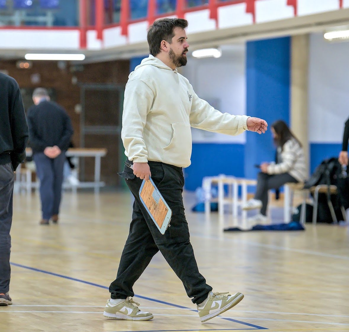 PursalsFerran's tweet image. ❗️Jaume Sala serà l’ajudant principal de Trifón Poch al júnior i U22 a la Penya.

Aposta jove i clara, coneixedor del club i amb alta experiència en formació.

Aquest any, campió de Catalunya i ascens a Supercopa; campió de Catalunya i Espanya amb PreMini. Tot amb l’AE Minguella.