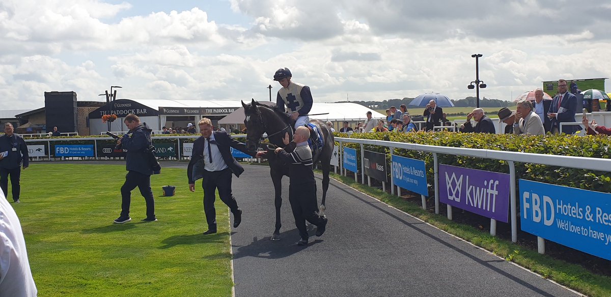 SportsNewsIRE's tweet image. @HowTheyRun Geryon (18/1) and @ctkjockey win opening Revamp And Restoration @IrishEBF_ Maiden @curraghrace for @NewtownStud and Ger Lyons