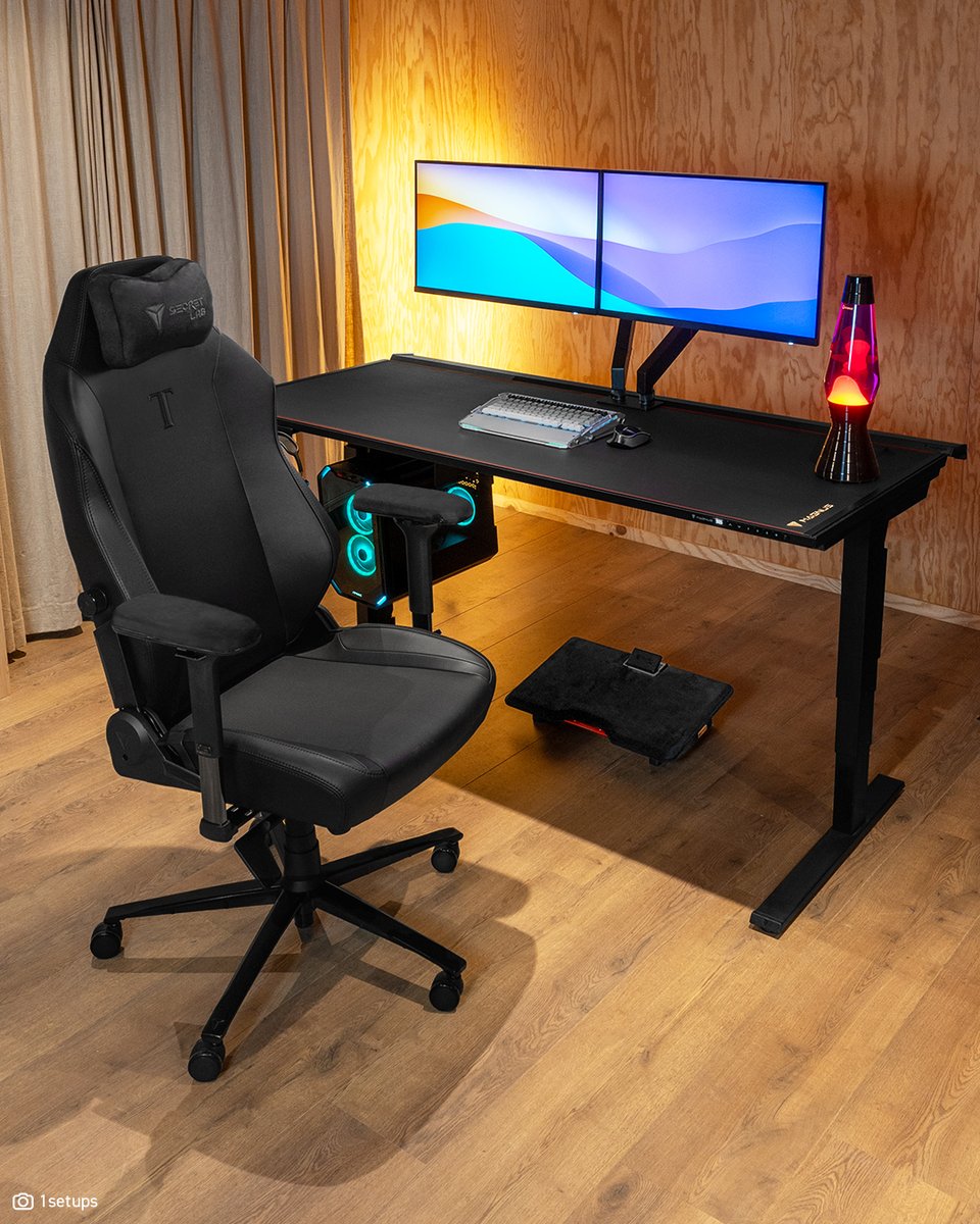 Your sitting experience on the Secretlab TITAN Evo just got a lot better. Put your feet up and enjoy head-to-toe ergonomic comfort with our suite of add-ons for your Secretlab chair.

Setup Saturday [📷: blackprism, urbanzed, 1setups]

secretlab.co 

Featured TITAN Evo