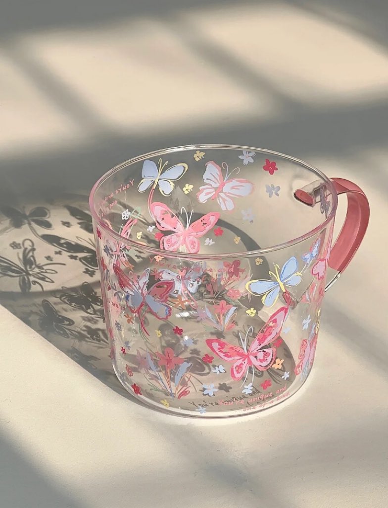 fairyprxncess's tweet image. butterfly cup