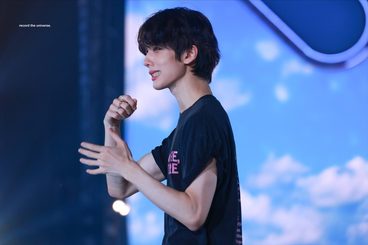 ʀᴇᴄᴏʀᴅ ᴛʜᴇ ᴜɴɪᴠᴇʀꜱᴇ. tweet media