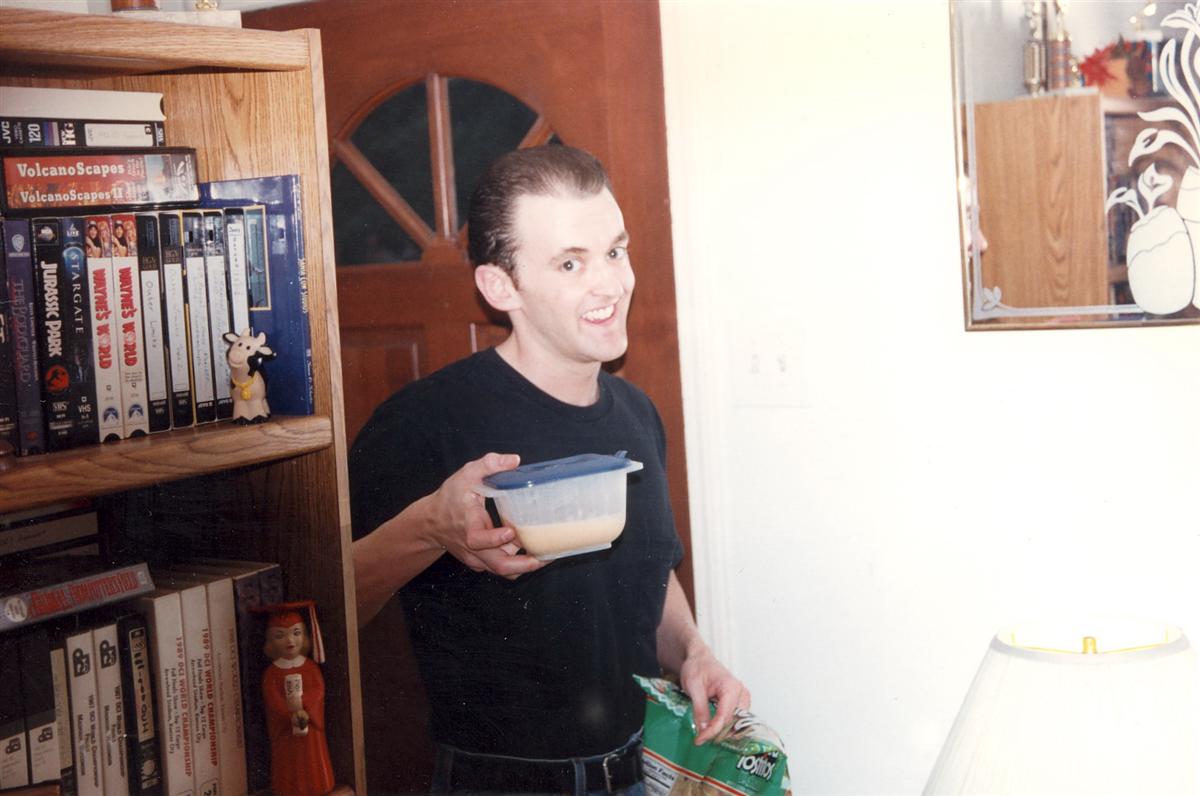 JoeSiegler's tweet photo. 23yrs ago (9 Aug 2002) we lost William Scarboro. He was a good friend of mine from my Apogee/3DR days. Died young (age 31). Was most well known for the EKG mode in Rise of the Triad. Think of him often, wish he was still here. #DaHur #Uh27 https://t.co/P9OYDzTfyG