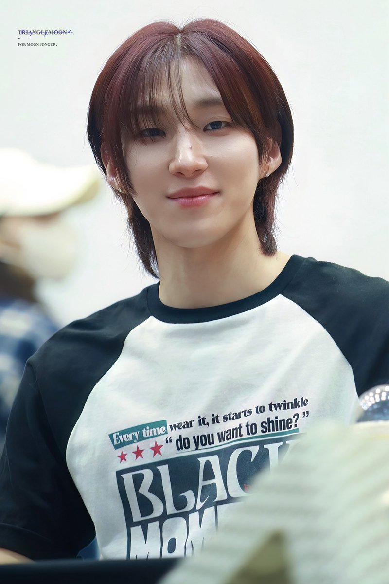 240809 | 1년전의 오늘 ᝰ *˚

⋆📼˚ ༘ ೀ⋆｡˚🖤

#문종업 #MoonJongUp #文鐘業 
#BANG_JUNG_YOO_MOON 
#비에이피 #BAP
#커튼콜 #CURTAIN_CALL