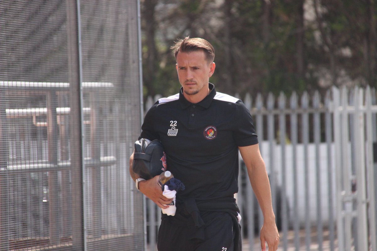 EUFCofficial's tweet image. Checking in😄