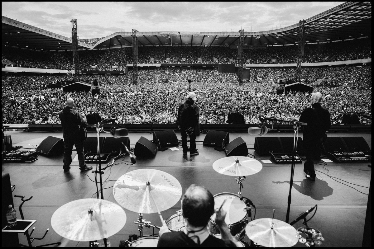 Oasis (@oasis) on Twitter photo 