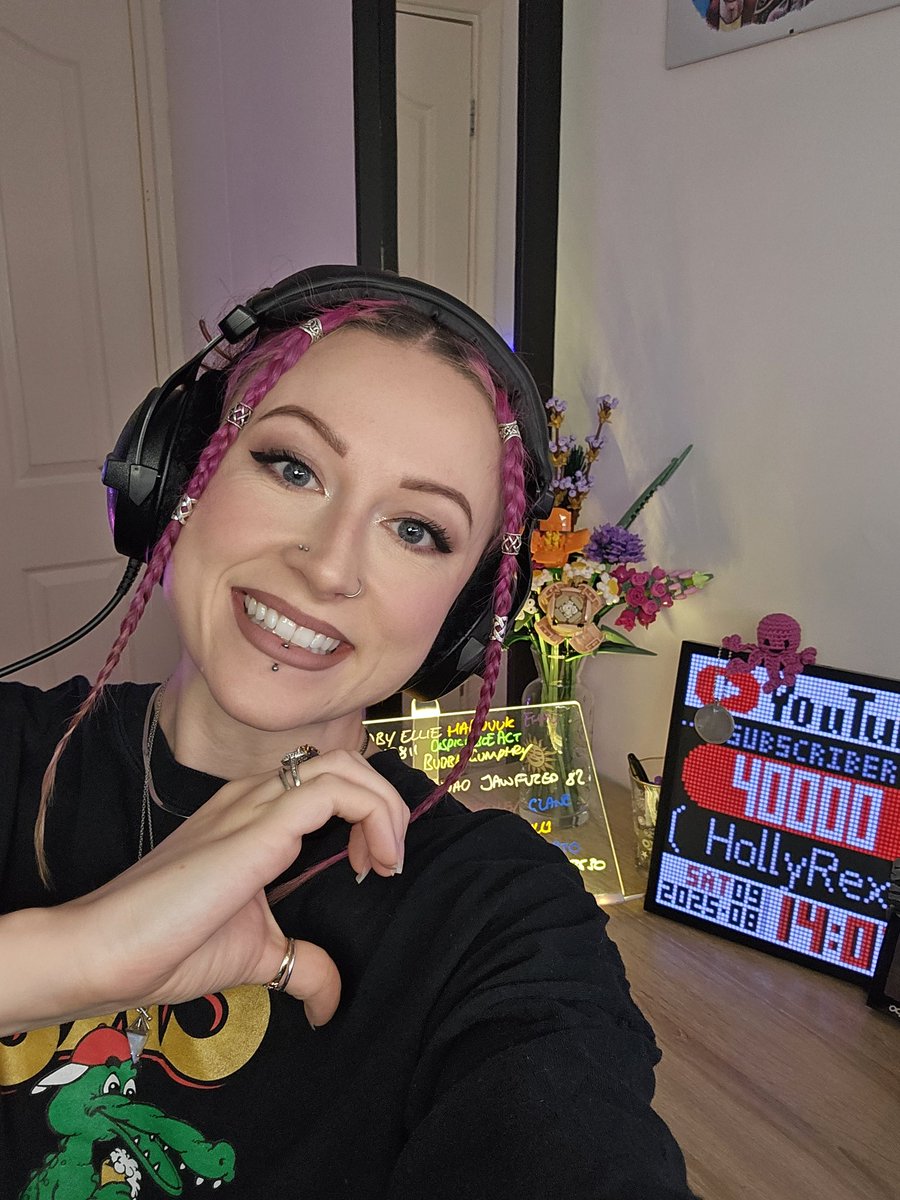 40k on <a href="/YouTube/">YouTube</a> thank you 🫶🫶 

Let's start with a new merch giveaway and DayZ but ita Arma Reforger 

LIVE NOW!