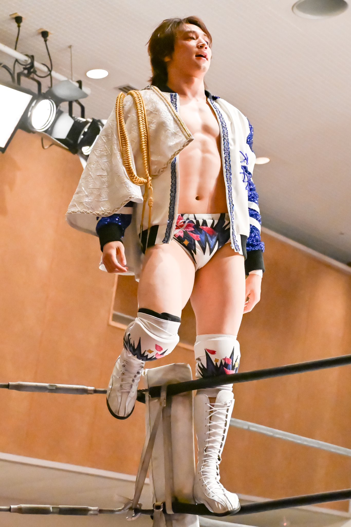 DDT 上野勇希　アクリルボード 2025年最新】上野勇希の人気アイテム - メルカリ