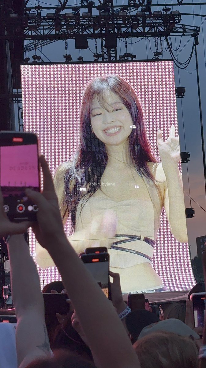 ily 🎀 tweet media