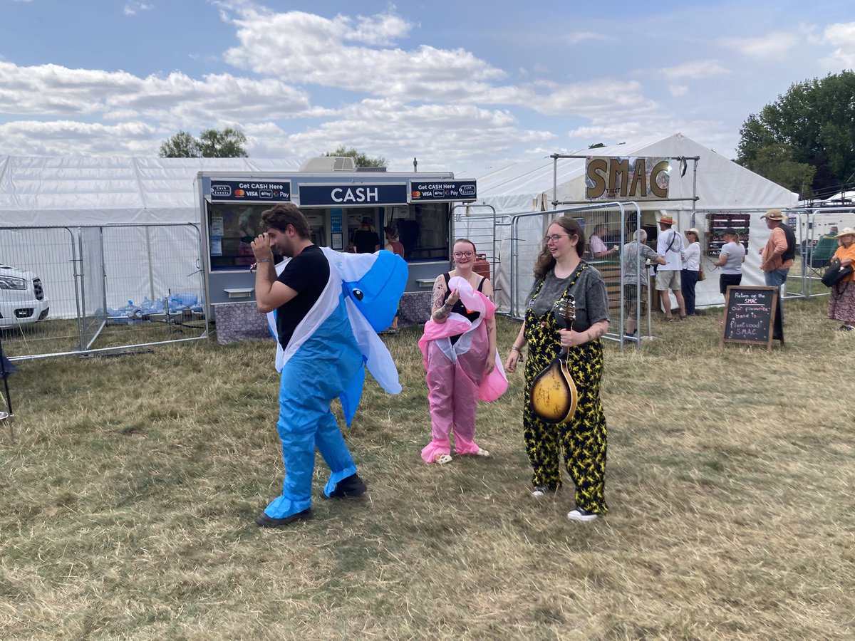 Lilley Mitchell (@lilleymitchell) on Twitter photo Serena and Phil are celebrating their sixth wedding anniversary here by sweating inside His and Hers shark outfits!! <a href="/faircropfest/">Faircropfest</a> Serena and Phil are celebrating their sixth wedding anniversary here by sweating inside His and Hers shark outfits!! <a href="/faircropfest/">Faircropfest</a>