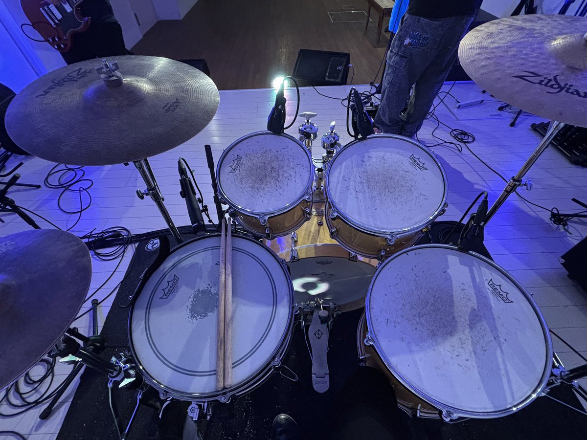 tokarado_drums's tweet photo. Time Tokyoさん今日はありがとうございました！
普段対バン出来ないようなバンドの人達と対バンできとても楽しかったです！
また機会があればよろしくお願いします
#playfully
#プレイフリー
#TimeTokyo
#タイムトーキョー
#ライブ
#LIVE
#対バン
#ドラム
#京王堀之内TimeTokyo https://t.co/36NN7gxtz3