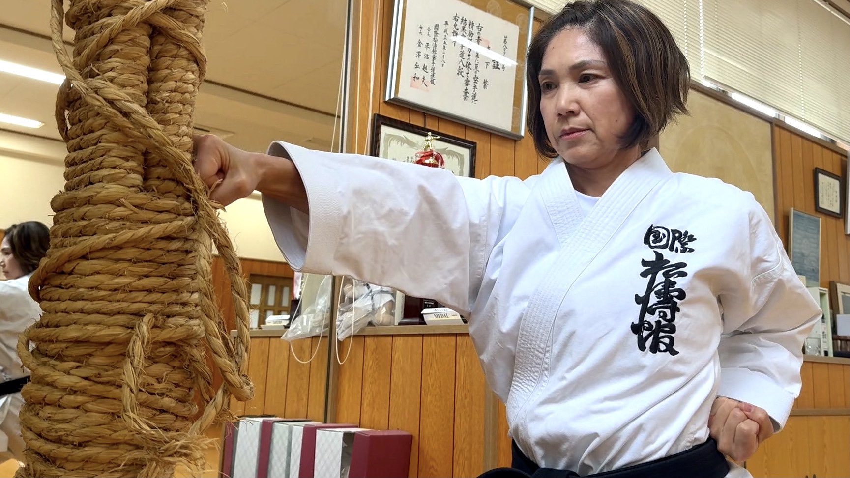 古書 SPORTS KARATE からて 国際空手道連盟総本部 韓武館 古書 SPORTS KARATE からて 国際空手道連盟総本部 韓武館