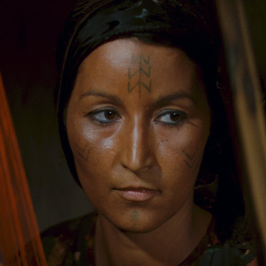 📆 Dimanche 10 août · 17h35
Venez assister au chef-d'œuvre du cinéma algérien "Chronique des années de braise" dans une séance spéciale présentée par Malick Lakhdar Hamina, comédien du film et fils du réalisateur.
urls.fr/TiqGyD

Suivez-nous ici : cinemalouxor.bsky.social