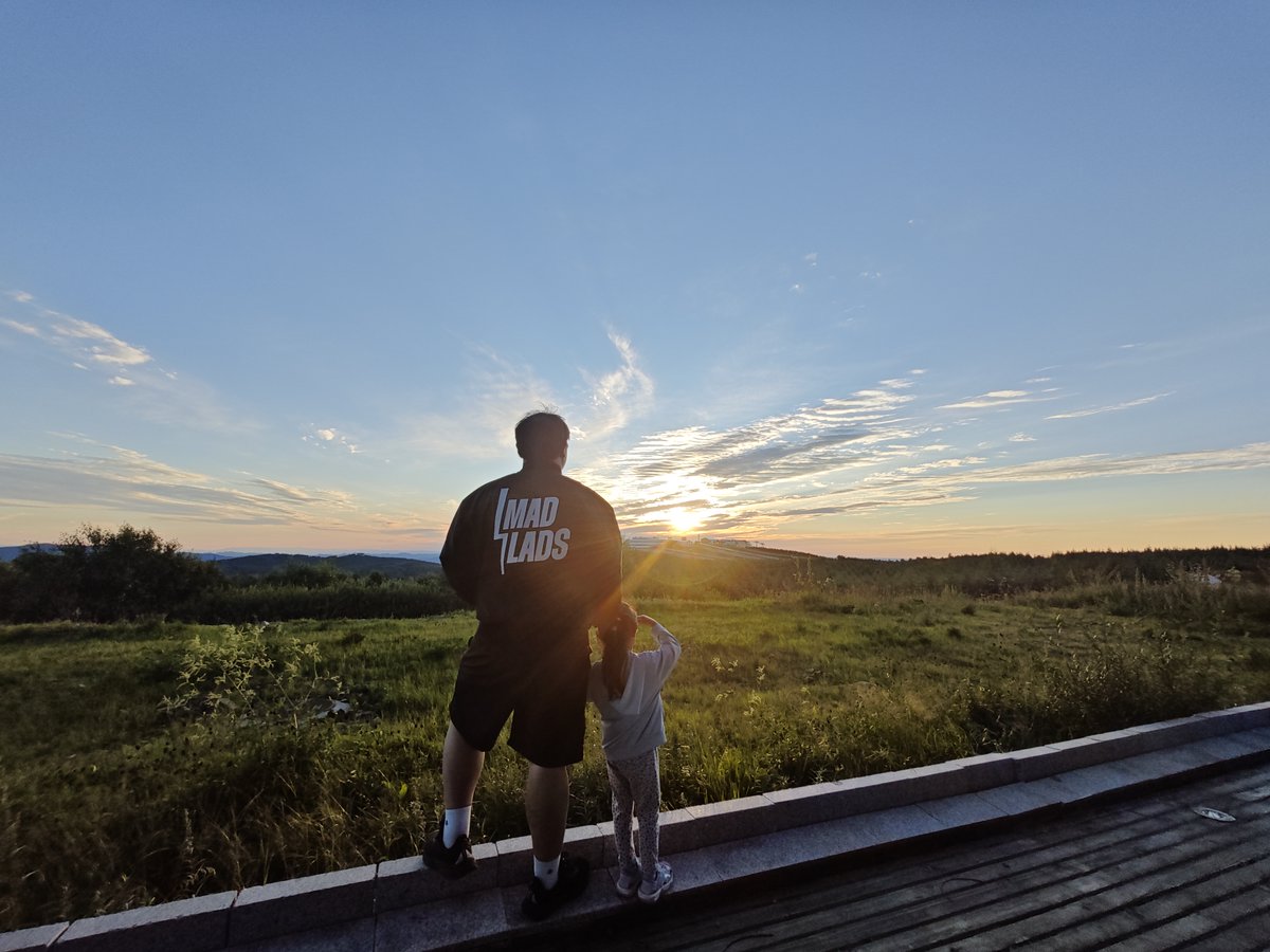 WAO!

<a href="/MadLads/">Mad Lads</a> <a href="/Backpack/">Backpack 🎒</a>