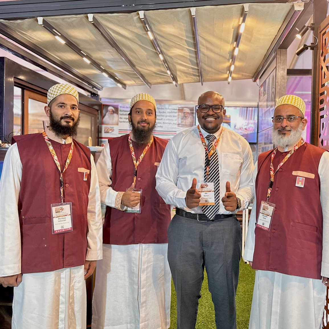 With the @hebatullah_brothers_ltd at @africatradeexpo_nairobi.

The leading manufacturers of high quality glass in Kenya and beyond!
Pioneering innovative glass solutions to meet diverse needs across industries.

#Hebatullah #ATE2025

Program Director 🏆