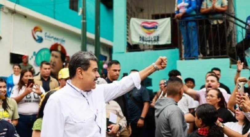 Indio del Sur / Americano (@indiodvenezuela) on Twitter photo 🔴 "Pueblos libres vencen a imperios poderosos": Presidente Maduro comparte epístola de Simón Bolívar frente a arremetida terrorista (+Video) venezuela-news.com/pueblos-libres… vía <a href="/AgenciaVNews/">Agencia Venezuela News</a> 🔴 "Pueblos libres vencen a imperios poderosos": Presidente Maduro comparte epístola de Simón Bolívar frente a arremetida terrorista (+Video) venezuela-news.com/pueblos-libres… vía <a href="/AgenciaVNews/">Agencia Venezuela News</a>