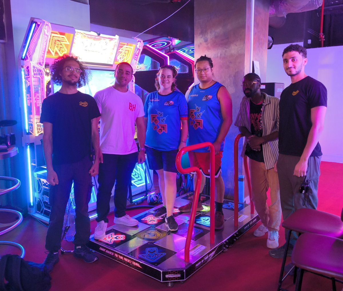 Un grand merci à Smile World Gaité de nous avoir fait confiance pour la maintenance des pads de leur Pump It Up ! C'est toujours un plaisir de revenir dans une salle d'arcade et de loisirs aussi passionnée et aux petits soins avec leur clientèle ! ♥️

À très bientôt !