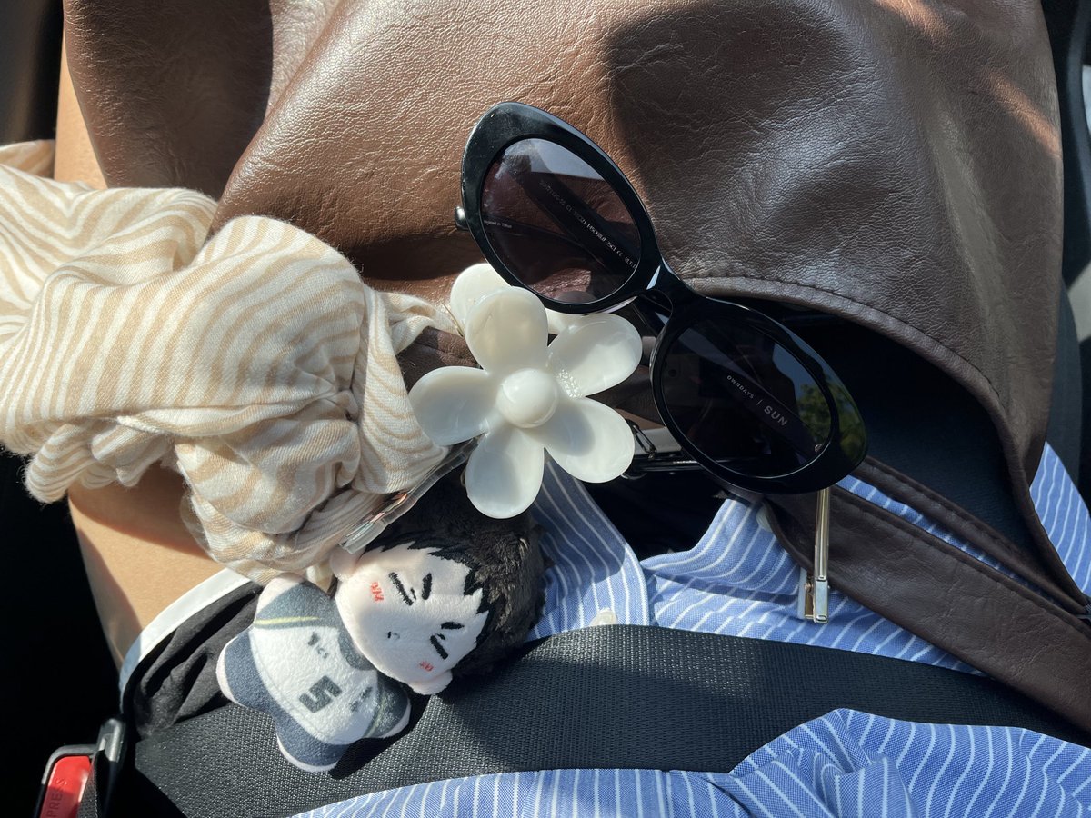 mosquitwo_'s tweet photo. otw to the beach! https://t.co/el1EaHX28Q