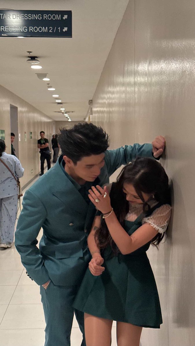 LUH ANO YAN AAAAAAAAAAAAAHHHHH