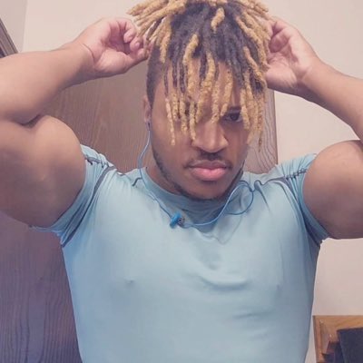 Joe2000_'s tweet image. Yo Fake / Yo real