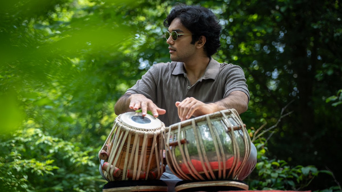 𝗞𝗙𝗦𝗠 𝗥𝗮𝗱𝗶𝗼
Live Interview with Vivek Pandya
instagram.com/vivekpandya1
Monday, Aug 11 at 1 pm EST | 12 pm CT | 10 am PT
kfsmradio.net
tunein.com/radio/KFSM-Rad… 
open.spotify.com/show/6eIQo0KoF…
Presented by <a href="/StarlightPR1/">Starlight PR™</a>