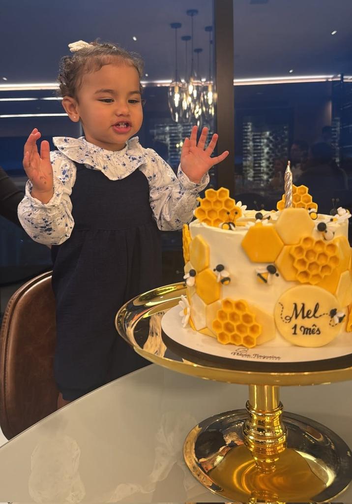 ابو العيال #نيمار 👧🧒🧑‍🦳👶