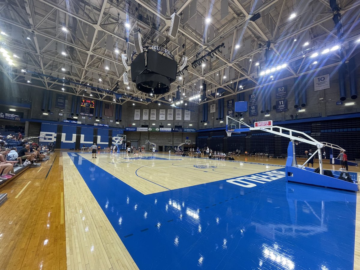 Empire State Takeover (@nystakeover) on Twitter photo #TodaysOffice (again)
University at Buffalo
Same vantage point, different setting. After Friday’s <a href="/UBwomenshoops/">Buffalo Women's Basketball</a> elite camp, it’s team camp time. 14 teams - some scholastic & some mixed - competing over the course of a busy Saturday.
<a href="/CoachBeutel/">Nate Beutel</a> may have a new home, but he’s #TodaysOffice (again)
University at Buffalo
Same vantage point, different setting. After Friday’s <a href="/UBwomenshoops/">Buffalo Women's Basketball</a> elite camp, it’s team camp time. 14 teams - some scholastic & some mixed - competing over the course of a busy Saturday.
<a href="/CoachBeutel/">Nate Beutel</a> may have a new home, but he’s