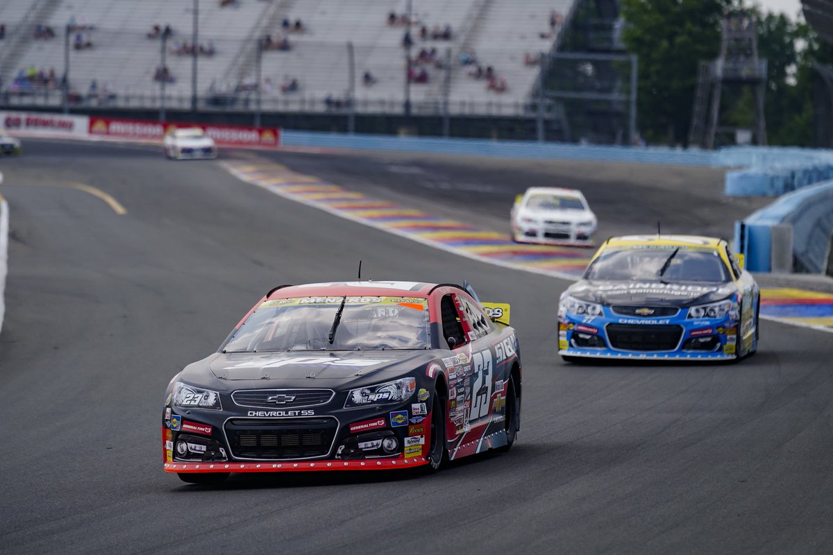 Tyler Reif tweet media