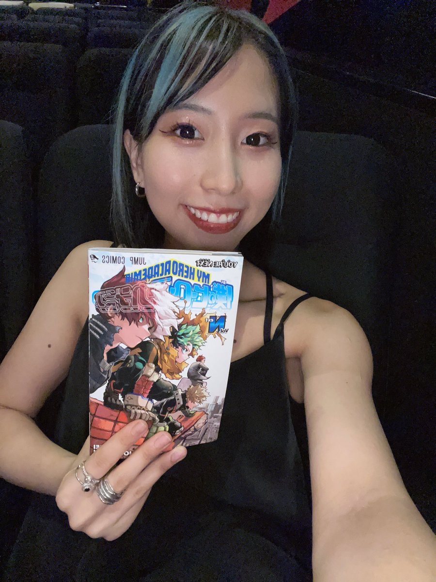 写真の整理をしていたら、1年前の写真が出てきたので比較。
努力の賜物ですね💪筋肉は裏切らない🤘

#HAGANE 
#凪希