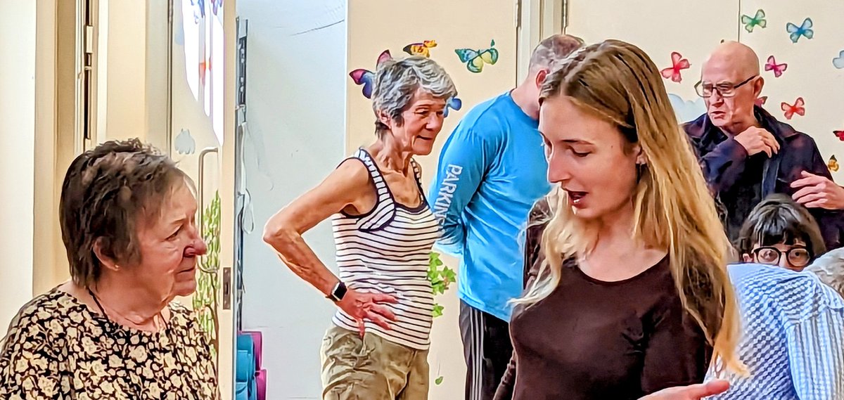 Movein2Welbng's tweet image. We love our Saturday classes! We get to see the end of @ballet4lifeuk 's dynamic #contemporarydance class, plus have a good chat with our friends! A highlight of the week! @TheChiswickCal @ParkinsonsUK @ageuklondon @onedanceuk