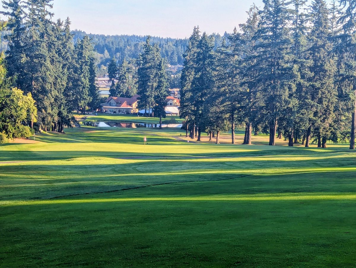 Last day of Inglewood Men's Invitational. Been a great week.👍🍻