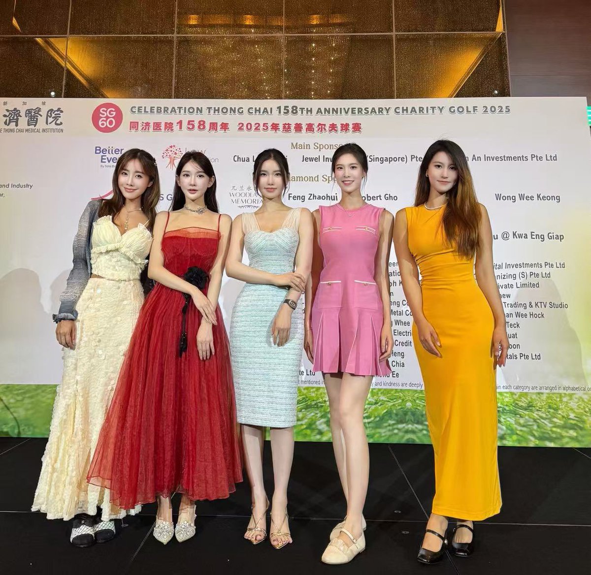 牛市氛围感拉满，朋友说我有种“经济上行的美”

你觉得，ETH 站上 4000 后，下一个惊喜会是谁带来？📈
<a href="/anymose96/">anymose.edge 🦭</a> <a href="/yumi_web3/">Yumi小梨涡.edge🦭</a> 
#ETH4000 #Web3 #Crypto