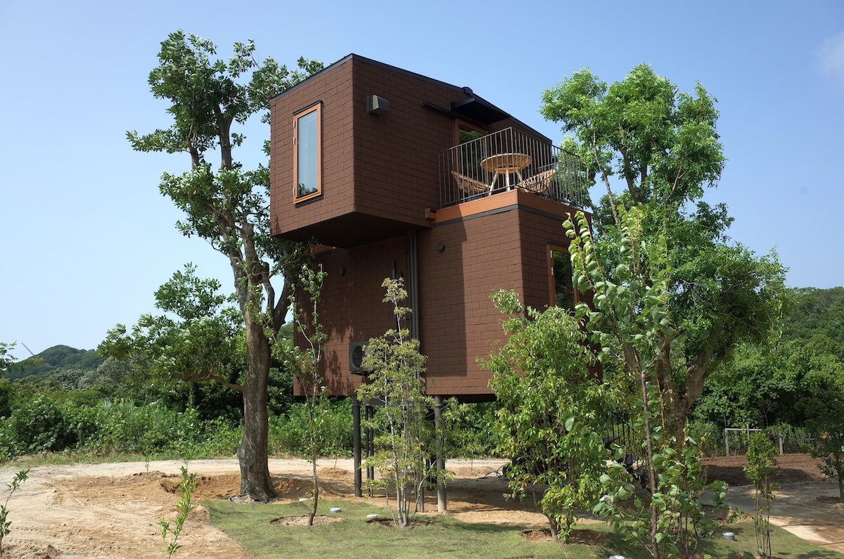 【藤本壮介、原田真宏、中村拓志らが設計したVillaをすべて紹介】

mag.tecture.jp/business/20250…

『はたけのリゾート 燦燦Villa』
#TECTUREMAG
#TECTUREMAG最新記事

photo：TEAM TECTURE MAG