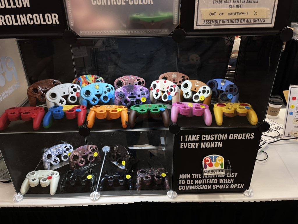 ControlInColor's tweet image. Let’s go @SuperSmashCon