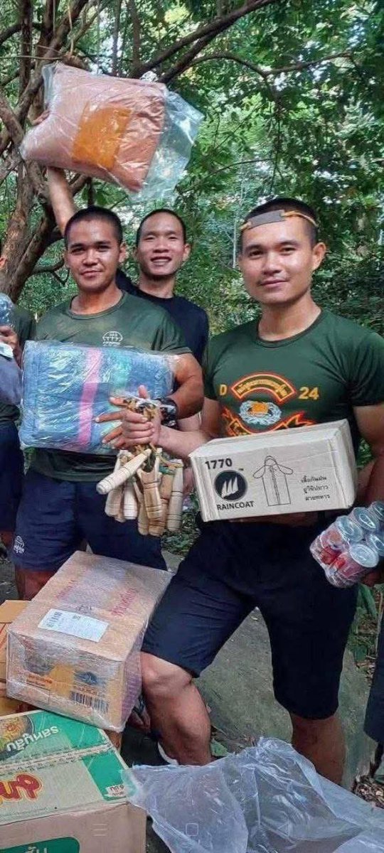 SokunHeng63's tweet photo. We hope the Thai leadership will issue similar orders to their military to cease the use of weapons, as reflected in the attached images. https://t.co/LC0VaD6HpB