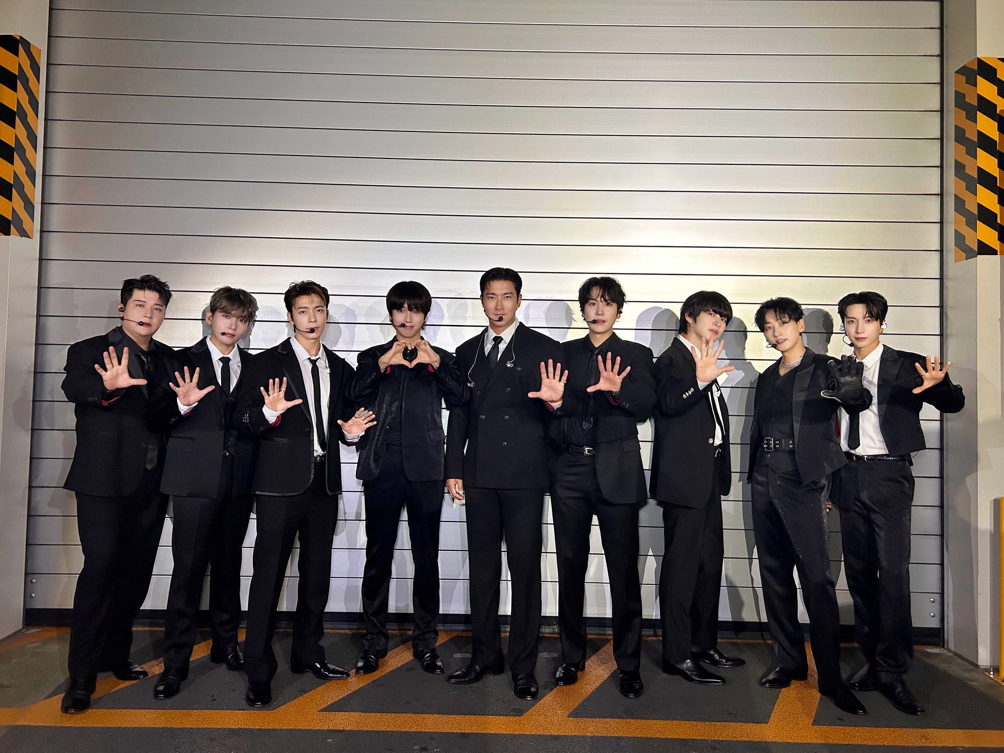 SUPER JUNIOR ユニフォーム SMTOWN SMT UNIFORM - 2024 SUPER JUNIOR MD | SMTOWN GLOBAL SHOP