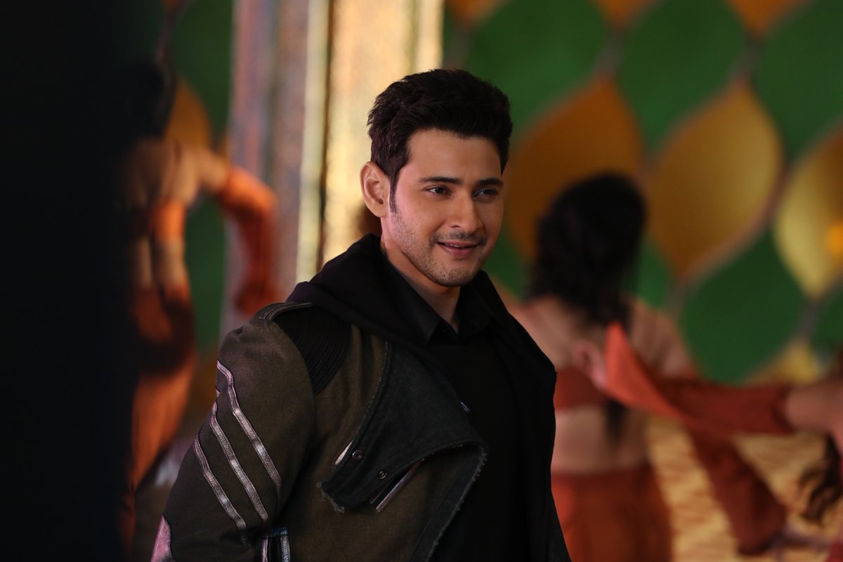 When I saw Murari, it was the first time I truly felt the kind of charm he can radiate through the screen. Okkadu, Pokiri, Athadu, Businessman, Khaleja have always remained my favourites from his filmography. Hope to see him not resort to safe bets and target bold, meaningful