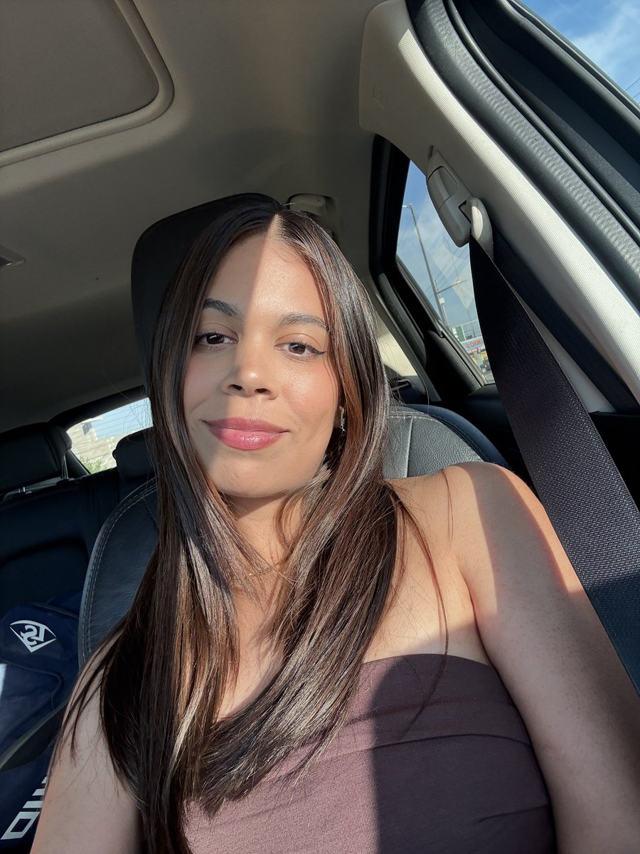 🎉✨ It’s my birthday! ✨🎉
If you’d like to sprinkle some extra joy my way, here are my Amazon wishlists 💌

💖 Self-Care Wishlist amazon.com/hz/wishlist/ls…

📚 Classroom Wishlist amazon.com/hz/wishlist/ls…

🎂 Every click, share &amp; surprise means the world.