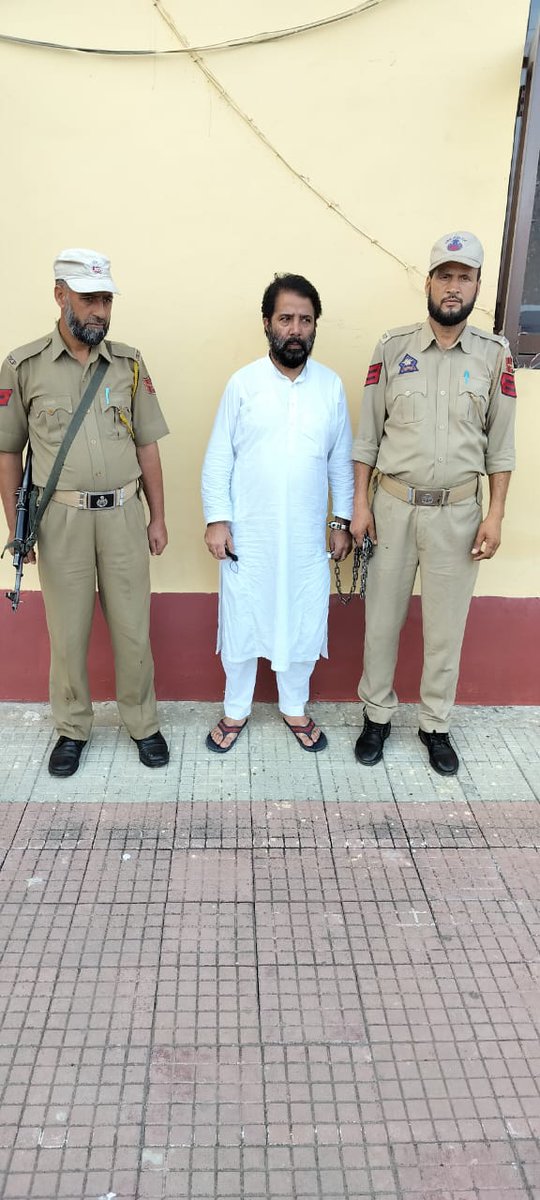 Pulwama Police (@ssppul) on Twitter photo #Pulwama Police arrests fraudster in Rajpora 🚔
Fayaz Ahmed Chopan of Putrigam, Pulwama, booked in FIR No. 77/2025 (420 & 505 IPC) for cheating people with false promises, evading them & issuing threats.
Stay alert & report fraud! 📞 #PulwamaPolice
<a href="/JmuKmrPolice/">J&K Police</a> #Pulwama Police arrests fraudster in Rajpora 🚔
Fayaz Ahmed Chopan of Putrigam, Pulwama, booked in FIR No. 77/2025 (420 & 505 IPC) for cheating people with false promises, evading them & issuing threats.
Stay alert & report fraud! 📞 #PulwamaPolice
<a href="/JmuKmrPolice/">J&K Police</a>