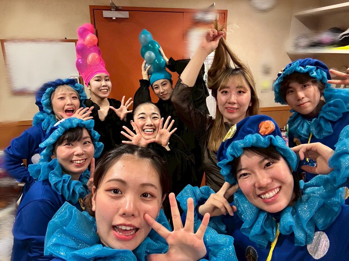 『走れ✩星の王子メロス』
初日の幕が上がりました‼️

最後のシーンになるにつれ
「素敵な作品すぎる…（嬉涙）」
と舞台袖でうるうるしていたら
カーテンコールでまさかの大喝采で涙腺崩壊😭笑

みなさま、
最高の時間をありがとうございました👏
明日も気合入れて頑張ります🔥
#走れ星の王子メロス