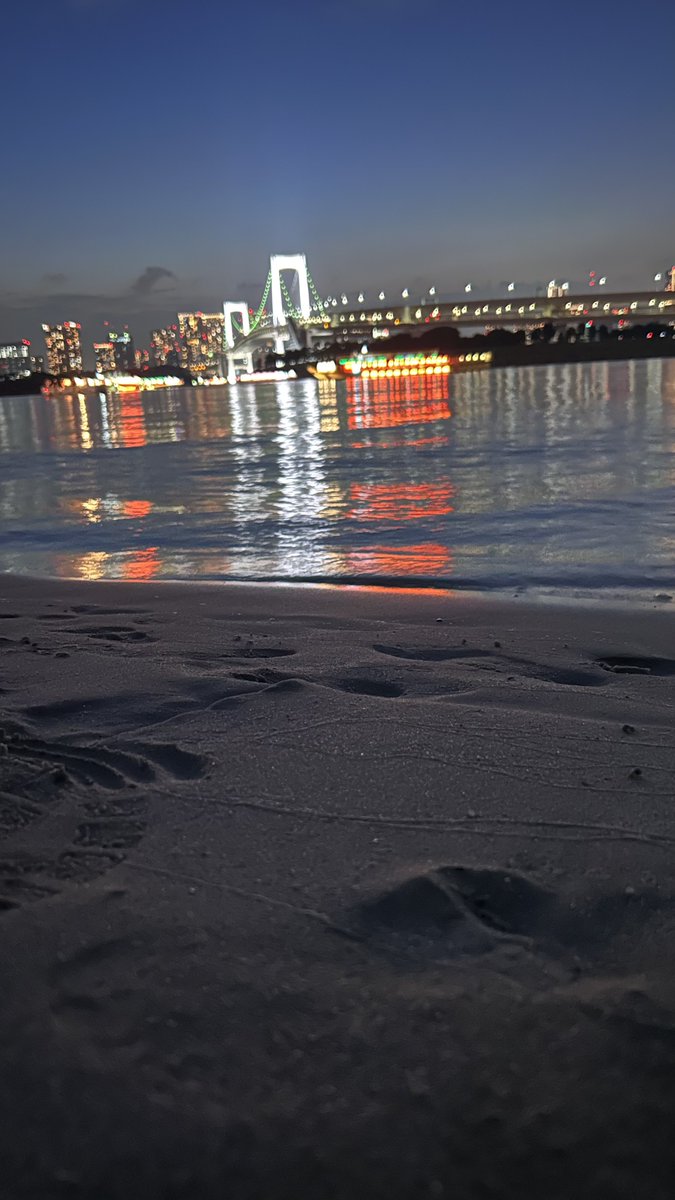 koki_ake_a's tweet photo. お台場海浜公園行ってきた〜
初めて行ったけどなんで今まで来なかったんだろうって思うくらい綺麗だった
次来る時は友達と行きたい〜 https://t.co/NAS0iYVwsY