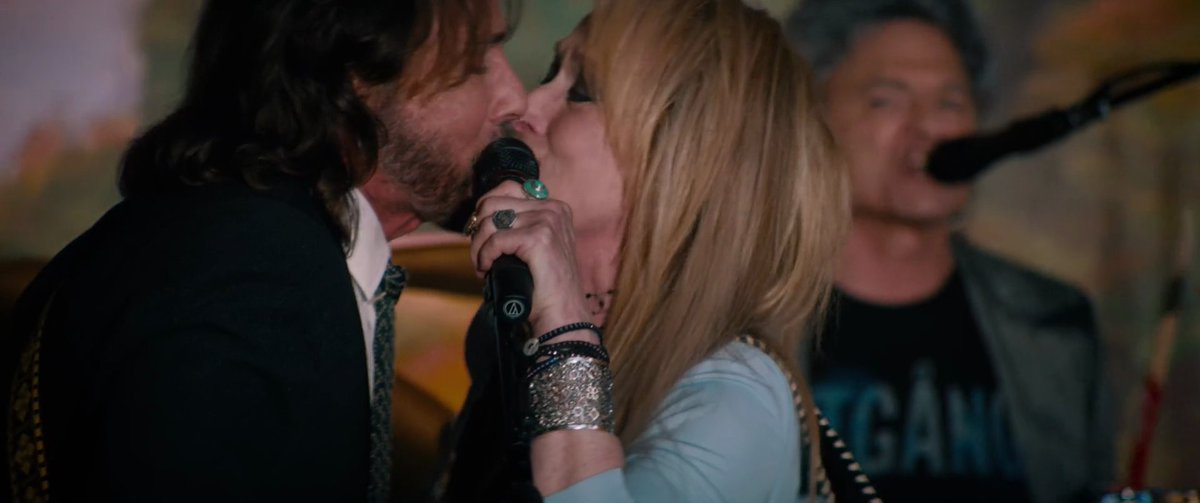 Ricki and the Flash (Jonathan Demme, 2015) A sweet and heartfelt film about a tacky and tasteless milieu. Demme's final (fictional) humanist triumph. Discussed on today's podcast, with <a href="/erspamer_matt/">Matt Erspamer</a> 
listen 👇