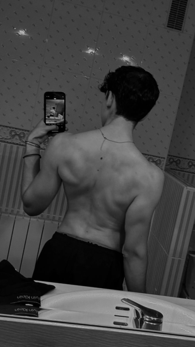 me duele la espalda de ser el más basado en la comunidad de fortnite