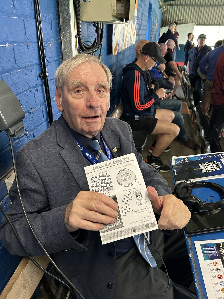 Roy’s very happy he’s been caricatured again <a href="/Shatics/">Shatics</a> #oafc