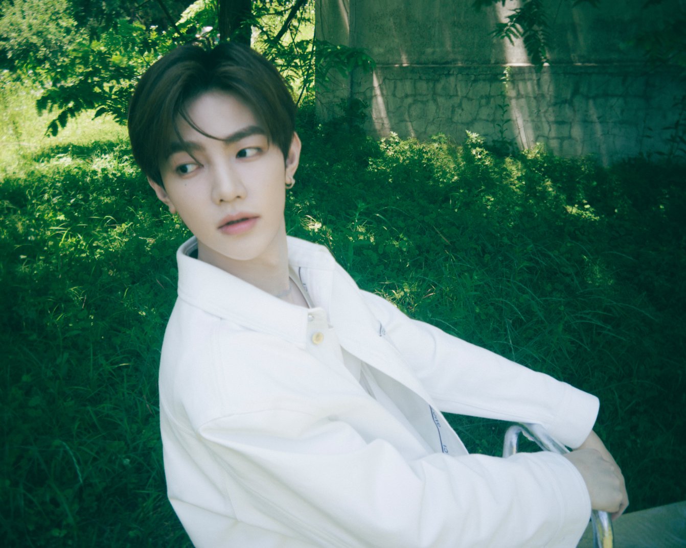 요즘 계절감에 딱 맞는 느낌인 제베원 컨셉포토.jpg | 인스티즈