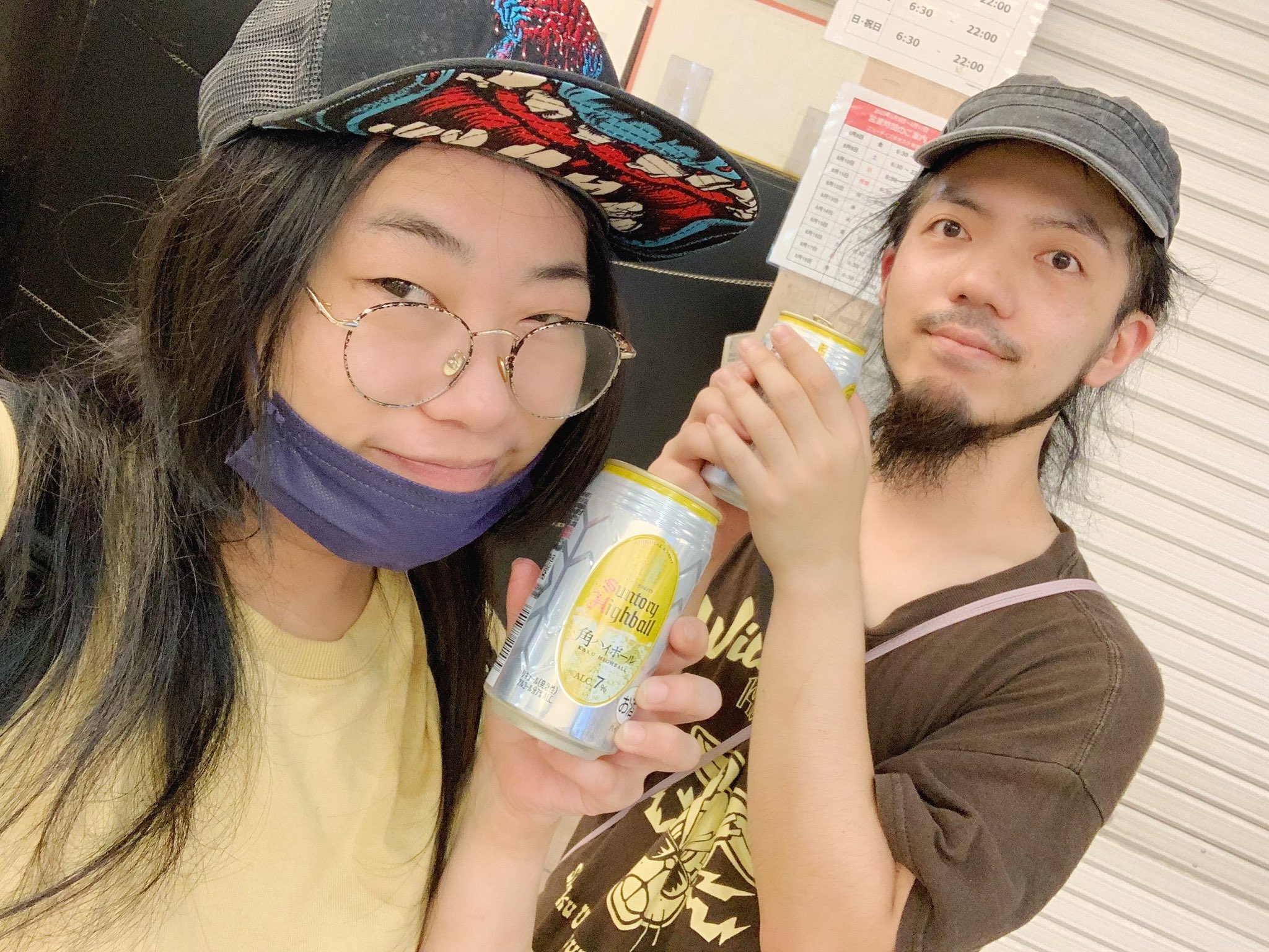 あーちゃん 💜🩷❤️🧡💛💚🩵💙🤍 初めてのショートパンツは 正直、白目むき